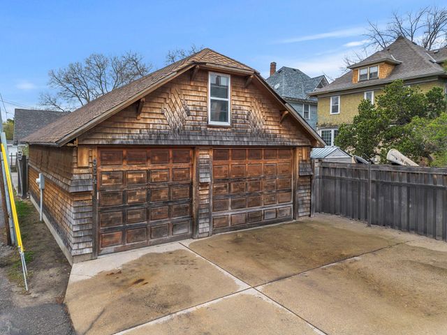 924 Marshall Avenue, Saint Paul, MN 55104
