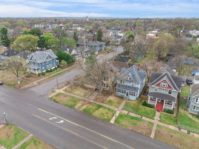 924 Marshall Avenue, Saint Paul, MN 55104