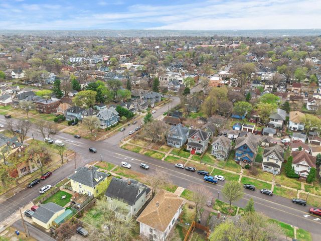924 Marshall Avenue, Saint Paul, MN 55104