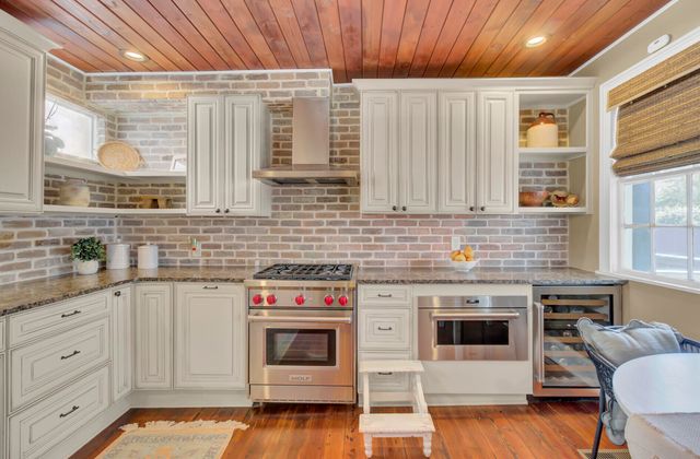 232 Rutledge Avenue, Charleston, SC 29403