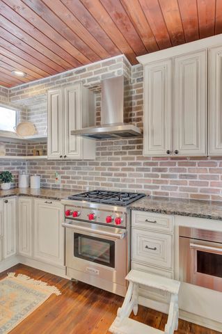 232 Rutledge Avenue, Charleston, SC 29403