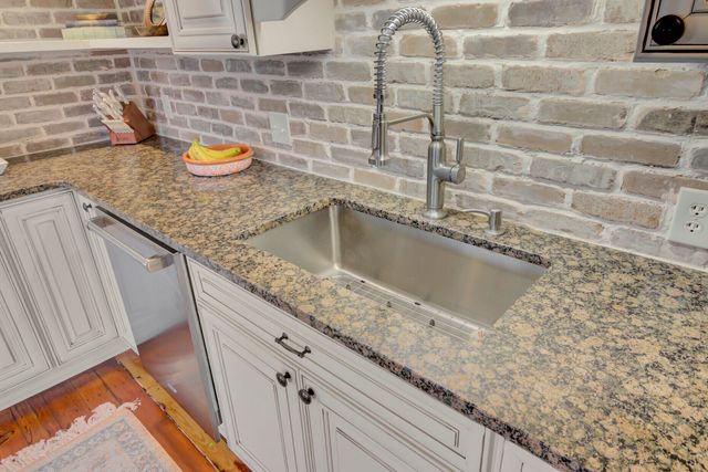 232 Rutledge Avenue, Charleston, SC 29403