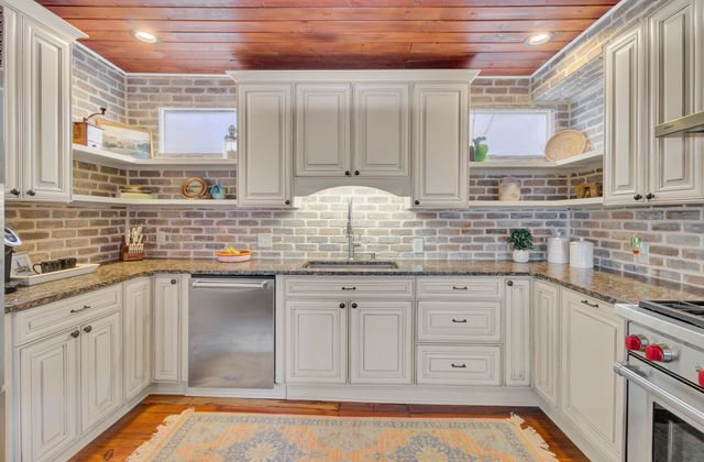 232 Rutledge Avenue, Charleston, SC 29403