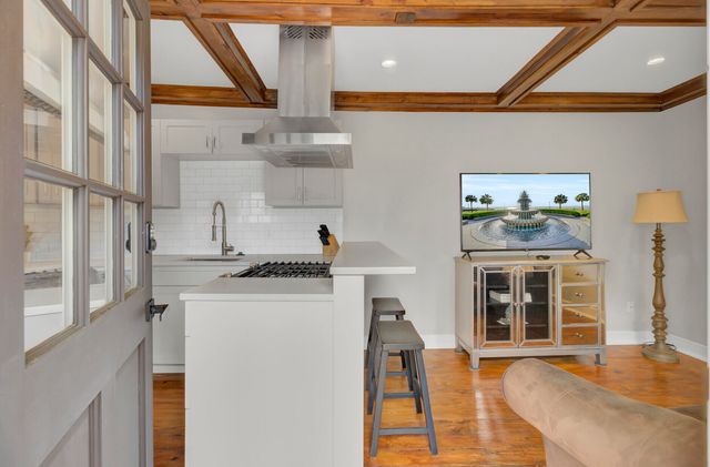 232 Rutledge Avenue, Charleston, SC 29403