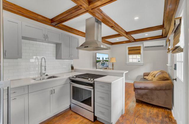 232 Rutledge Avenue, Charleston, SC 29403