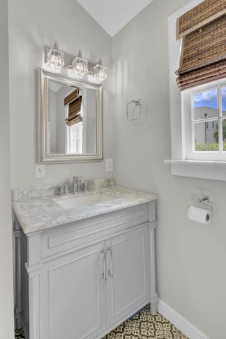 232 Rutledge Avenue, Charleston, SC 29403