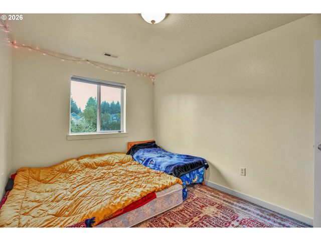 4930 Se 122ND Ave, Portland, OR 97236