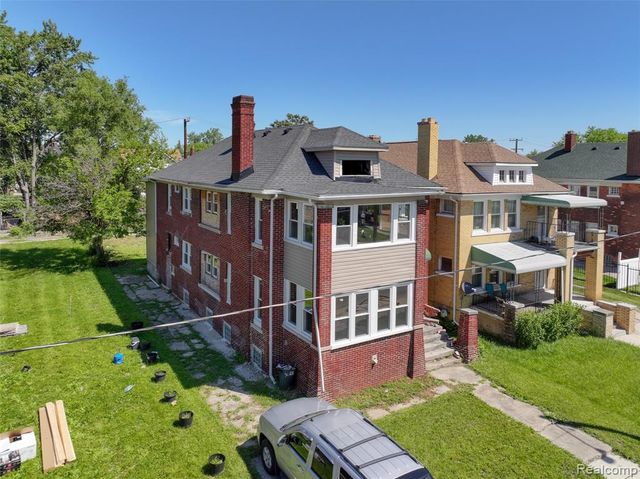 1976 Clairmount Street, Detroit, MI 48206