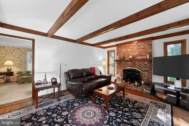 2119 COUNTY LINE RD, Villanova, PA 19085