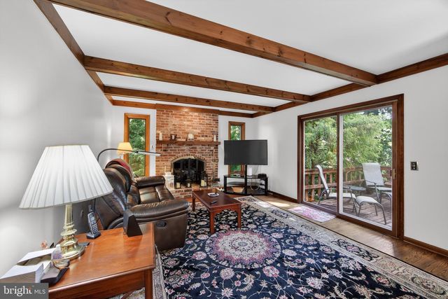 2119 COUNTY LINE RD, Villanova, PA 19085