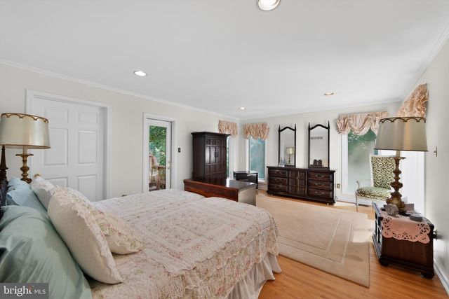 2119 COUNTY LINE RD, Villanova, PA 19085