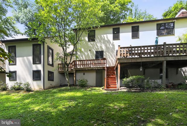 2119 COUNTY LINE RD, Villanova, PA 19085