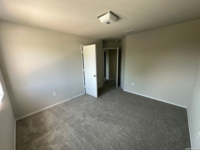 304 W Martindale, Seguin, TX 78155