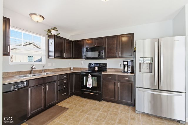 2744 Solidago Drive, Plainfield, IN 46168