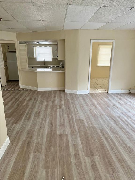 9390 E Bay Harbor Drive 10, Bay Harbor Islands, FL 33154