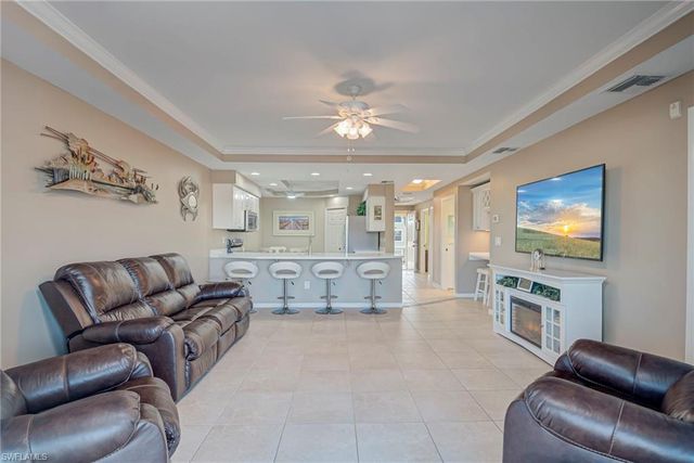 1785 Four Mile Cove PKWY # 322, Cape Coral, FL 33990