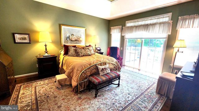 723 VILLAGE AVE, Collegeville, PA 19426
