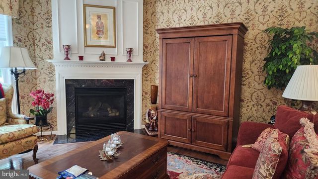 723 VILLAGE AVE, Collegeville, PA 19426