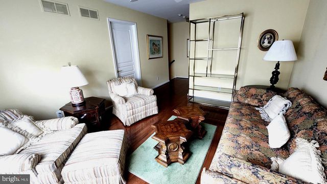 723 VILLAGE AVE, Collegeville, PA 19426