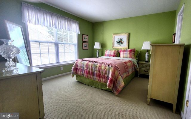 723 VILLAGE AVE, Collegeville, PA 19426