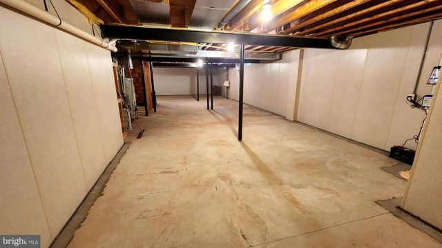 723 VILLAGE AVE, Collegeville, PA 19426