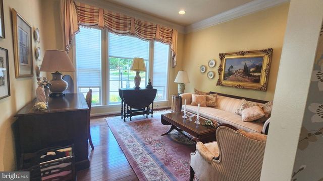 723 VILLAGE AVE, Collegeville, PA 19426
