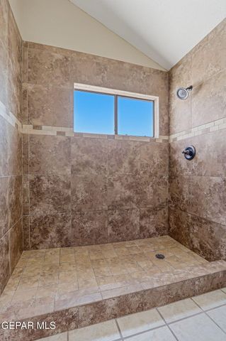 11404 LAKE ALICE Drive, El Paso, TX 79936
