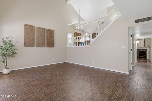 11404 LAKE ALICE Drive, El Paso, TX 79936