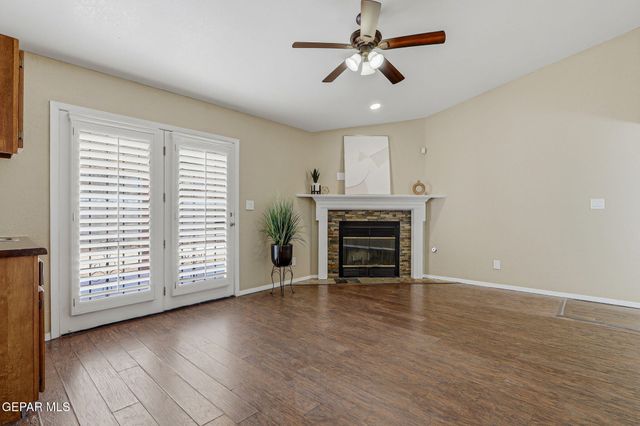 11404 LAKE ALICE Drive, El Paso, TX 79936