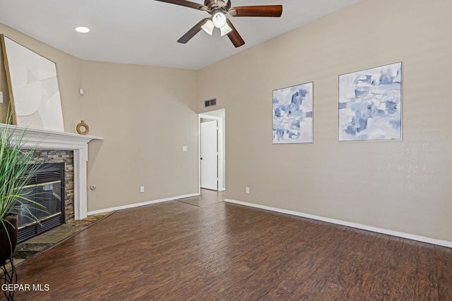 11404 LAKE ALICE Drive, El Paso, TX 79936