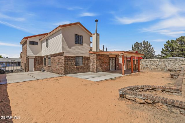 11404 LAKE ALICE Drive, El Paso, TX 79936