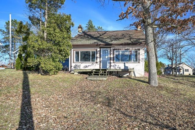 5604 W Peninsula DRIVE, Waterford, WI 53185