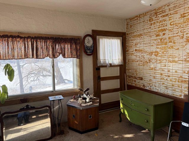 5604 W Peninsula DRIVE, Waterford, WI 53185