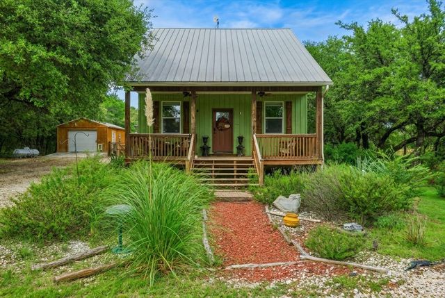 3014 County Road 2013, Glen Rose, TX 76690