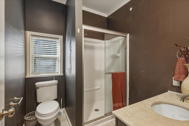 3014 County Road 2013, Glen Rose, TX 76690