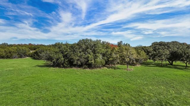 3014 County Road 2013, Glen Rose, TX 76690