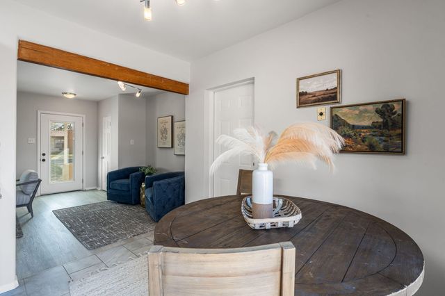 4609 Burton Avenue SE, Albuquerque, NM 87108