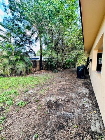 320 Kansas Avenue, Fort Lauderdale, FL 33312