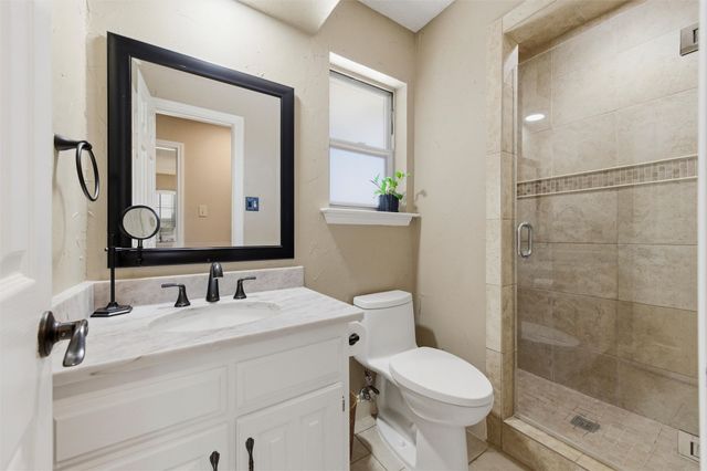 3709 Big Bear Lake Drive, Arlington, TX 76016