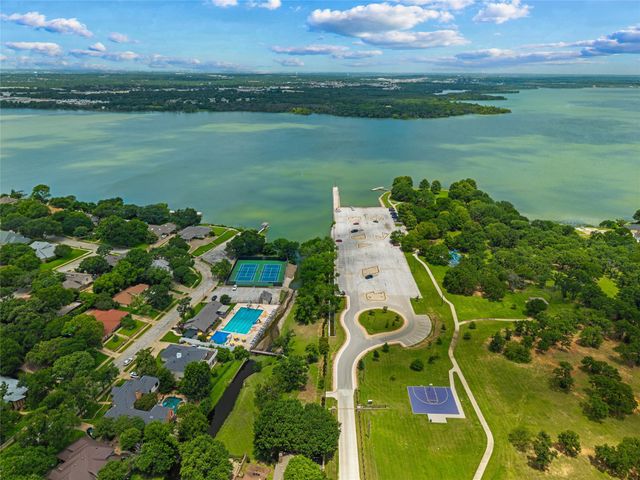3709 Big Bear Lake Drive, Arlington, TX 76016