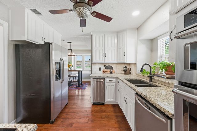 3709 Big Bear Lake Drive, Arlington, TX 76016