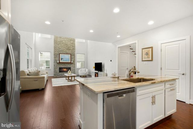 14213 DOWITCHER WAY, Clarksburg, MD 20871