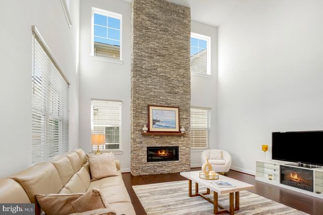 14213 DOWITCHER WAY, Clarksburg, MD 20871