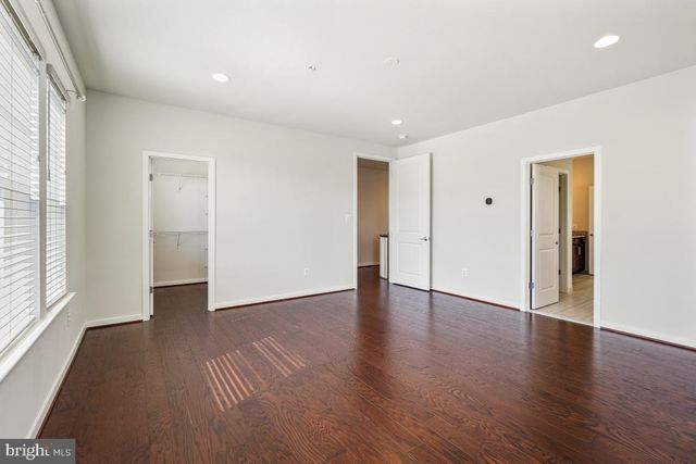 14213 DOWITCHER WAY, Clarksburg, MD 20871