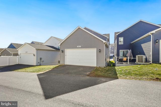 14213 DOWITCHER WAY, Clarksburg, MD 20871