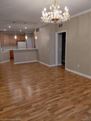 262 N Wixom Road, Wixom, MI 48393