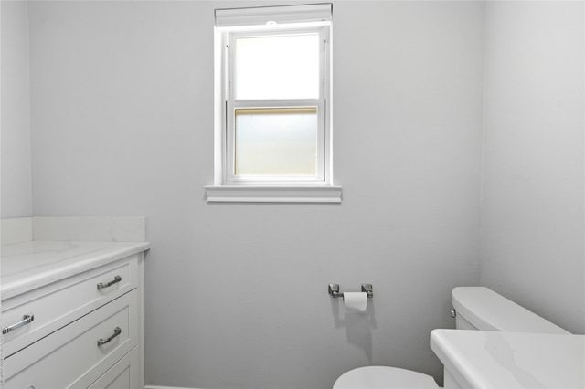 512 Chalmette Street, League City, TX 77573