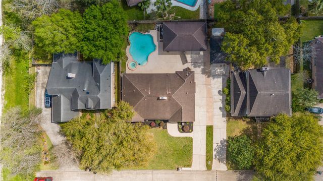 512 Chalmette Street, League City, TX 77573