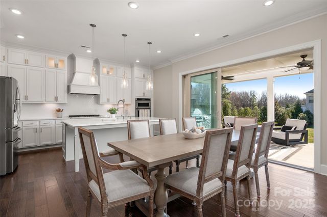 105 Downton Abbey Drive, Marvin, NC 28173