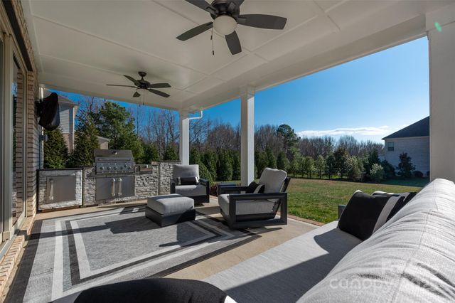 105 Downton Abbey Drive, Marvin, NC 28173